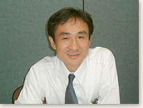 技術者岡村さん